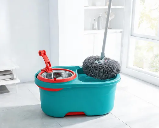 Spin mop and clean water bucket